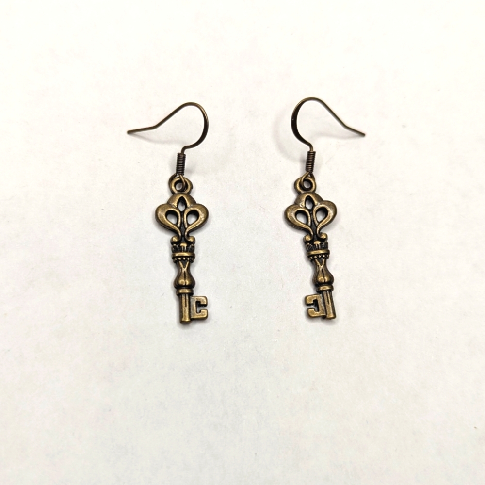 Key Earrings - Picture 5 of 11
